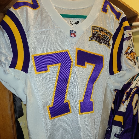 korey stringer jersey